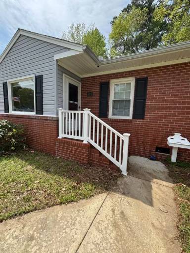 Main picture of 618 Sun Ct