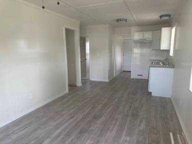 Main picture of 721 Celeste St