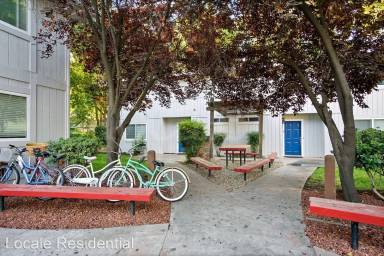 Main picture of 1119 W Sacramento Ave