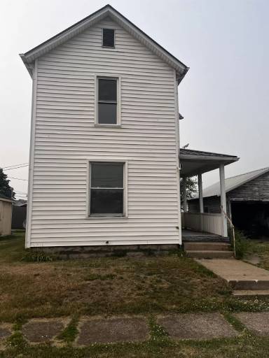 Main picture of 666 Pine St