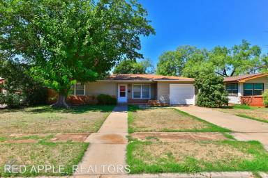 Main picture of 634 Glenhaven Dr