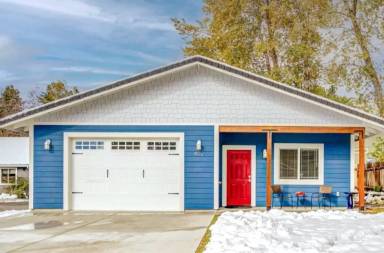Main picture of 402 Mountain View Dr