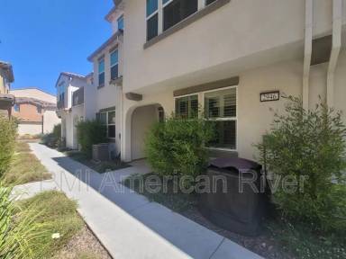 Main picture of 2946 Toulouse Walk