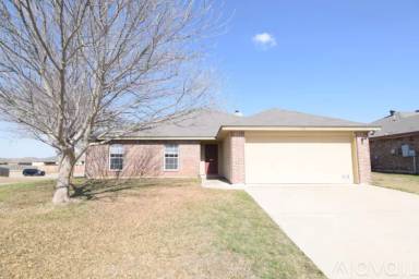Main picture of 3401 Lorena Dr