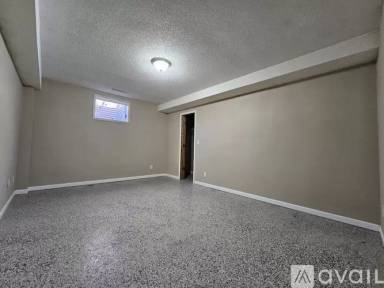 Main picture of 520 3rd Ave W