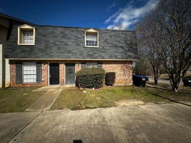 Main picture of 3735 Kriss Dr