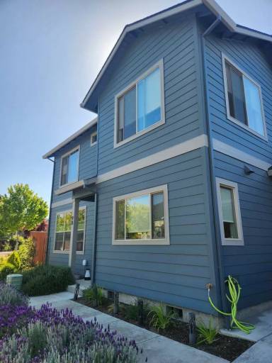 Main picture of 98 William Way