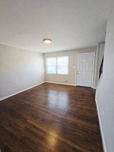 Main picture of 609 Gibson Rd