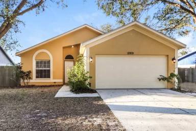 Main picture of 12909 Longcrest Dr
