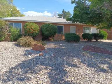 Main picture of 2402 General Marshall St NE