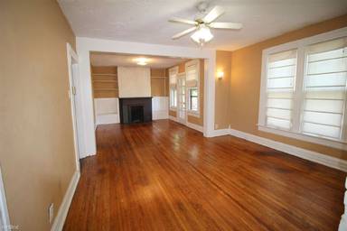 Main picture of 2597 Glen Echo Dr