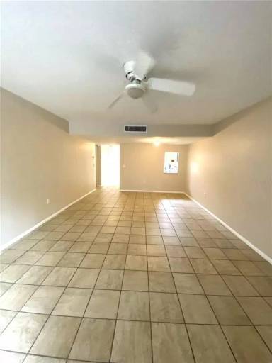 Main picture of 701 SW 75th St