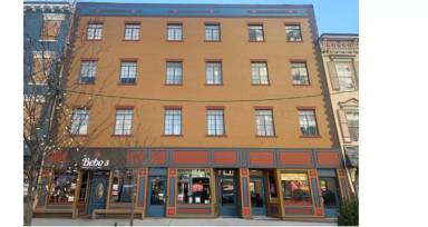 Main picture of 27 E Court St