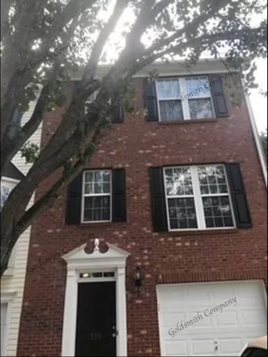 Main picture of 228 Cambria Ct