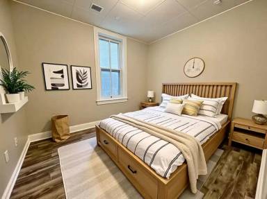 Main picture of 1111 Walnut St