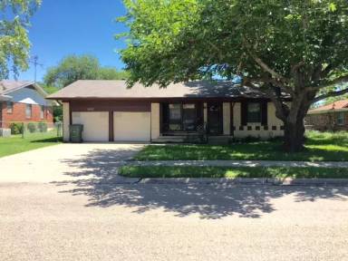 Main picture of 1503 Duvall Dr