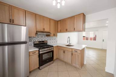 Main picture of 459 D St
