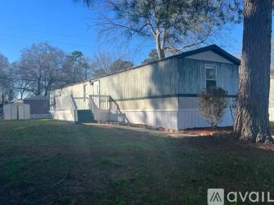 Main picture of Lakewood Village Mobile Home