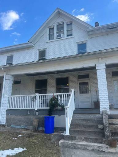 Main picture of 607 S 24th St