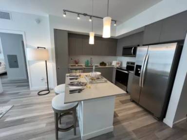 Main picture of 3000 W 16th Ave