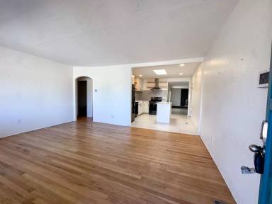 Main picture of 2620 McEarl Ave SE
