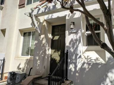Main picture of 219 Parc Place Dr