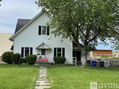Main picture of 506 E Taylor St