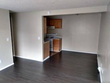Main picture of 321 N 5th St