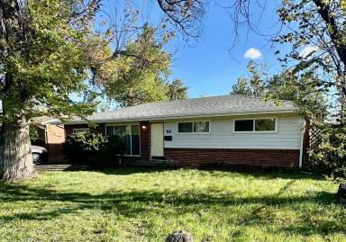 Main picture of 60 S Lashley Ln