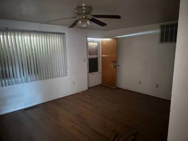 Main picture of 2204 Hickory St