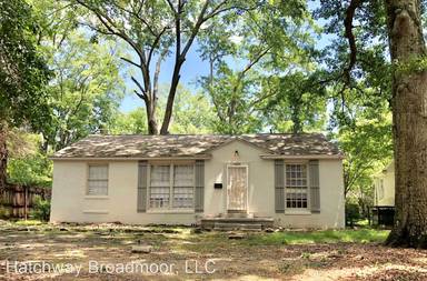 Main picture of 4876 Maplewood Dr