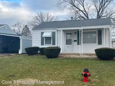 Main picture of 40 Lilac Ln