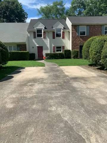 Main picture of 415 Patrick Henry Ct