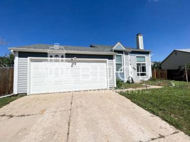 Main picture of 4946 Joseph Dr