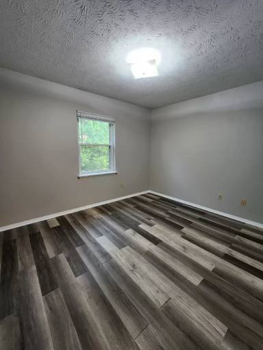 Main picture of 1849 Summerhaven Ave