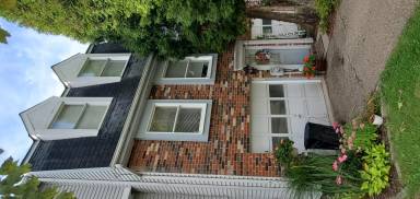 Main picture of 317 Garden Hill Dr