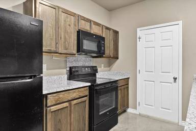 Main picture of 2009 Wood St