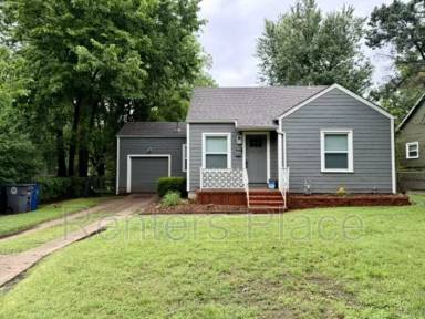 Main picture of 717 S Louisville Ave