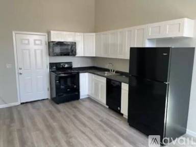 Main picture of 910 Broad St