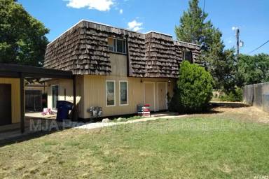 Main picture of 804-32 15th St