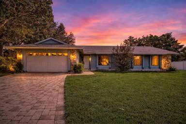 Main picture of 6320 Edge O Grove Cir