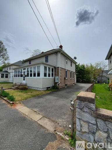 Main picture of 16 Weston St