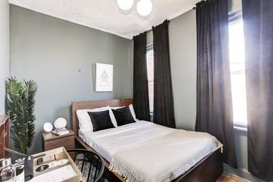 Main picture of 2915 Georgia Ave NW