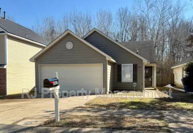 Main picture of 4817 Royal Run Dr