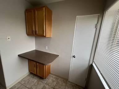 Main picture of 9011 Olive Blvd