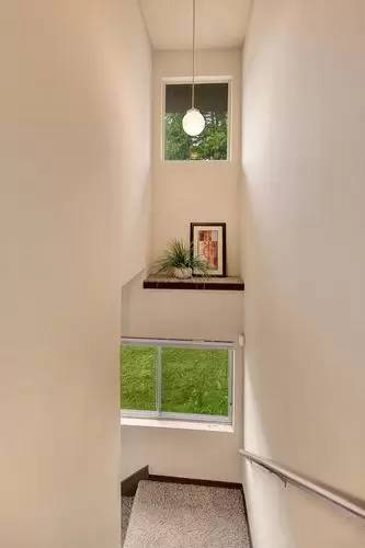 Main picture of 3422 36th Ave S