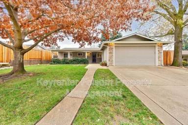 Main picture of 9084 Westeria Way