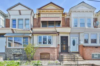 Main picture of 935 S 58th St