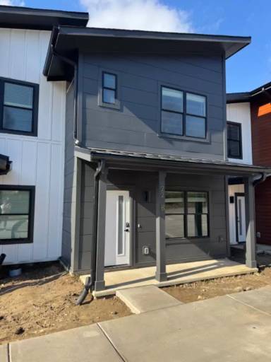 Main picture of 228 Kluttz Ct SW