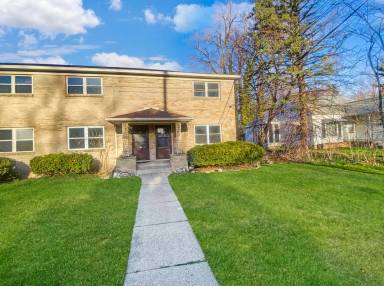 Main picture of 1261 Houseman Ave NE